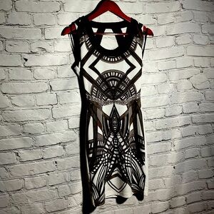 Kardasian Kollection black/white dress sz small